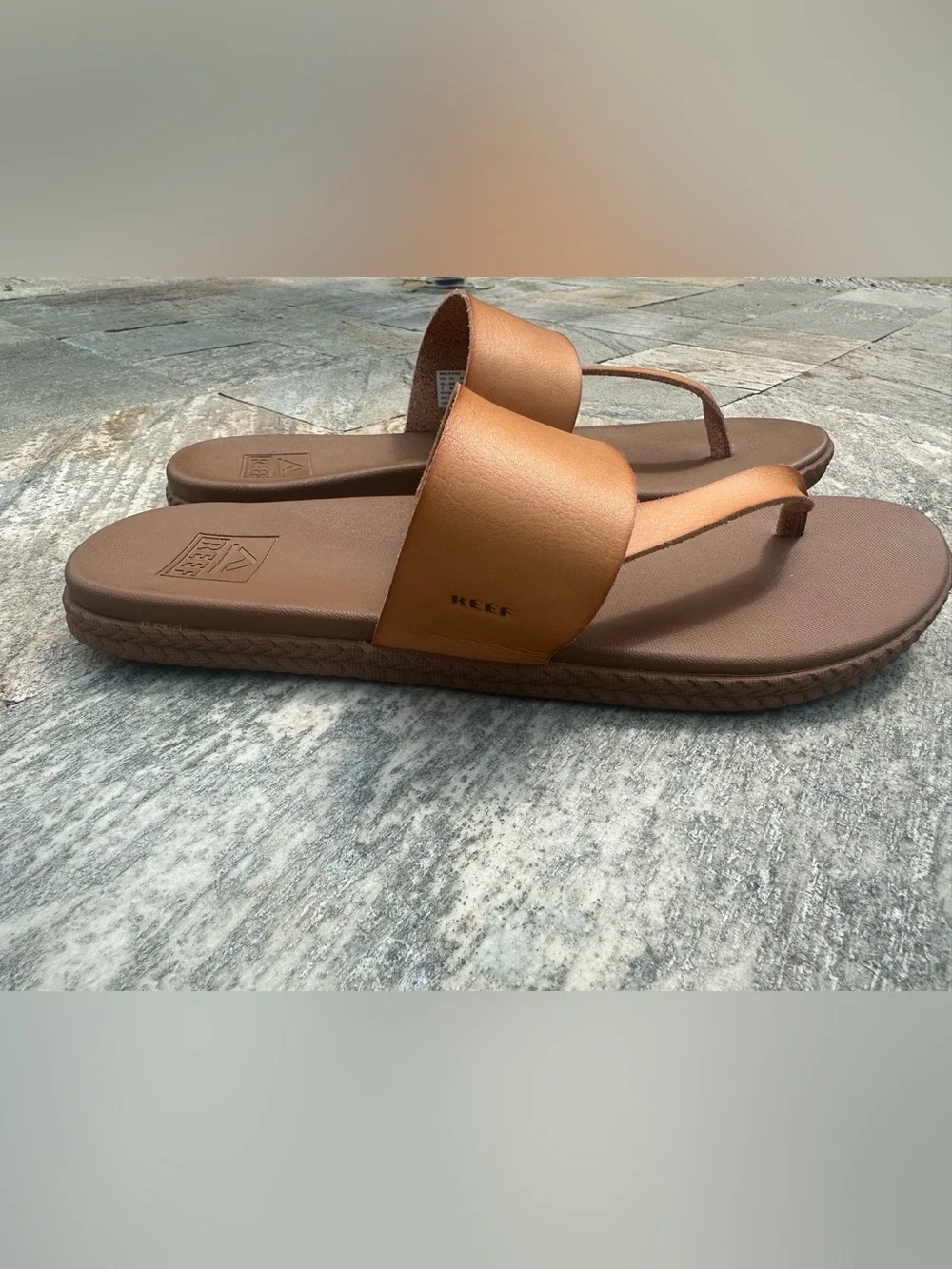 BNWOT Reef Women’s Sol Brown Slide Sandals size 8